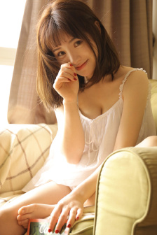 娇妻玩4P被三个男人伺候电影